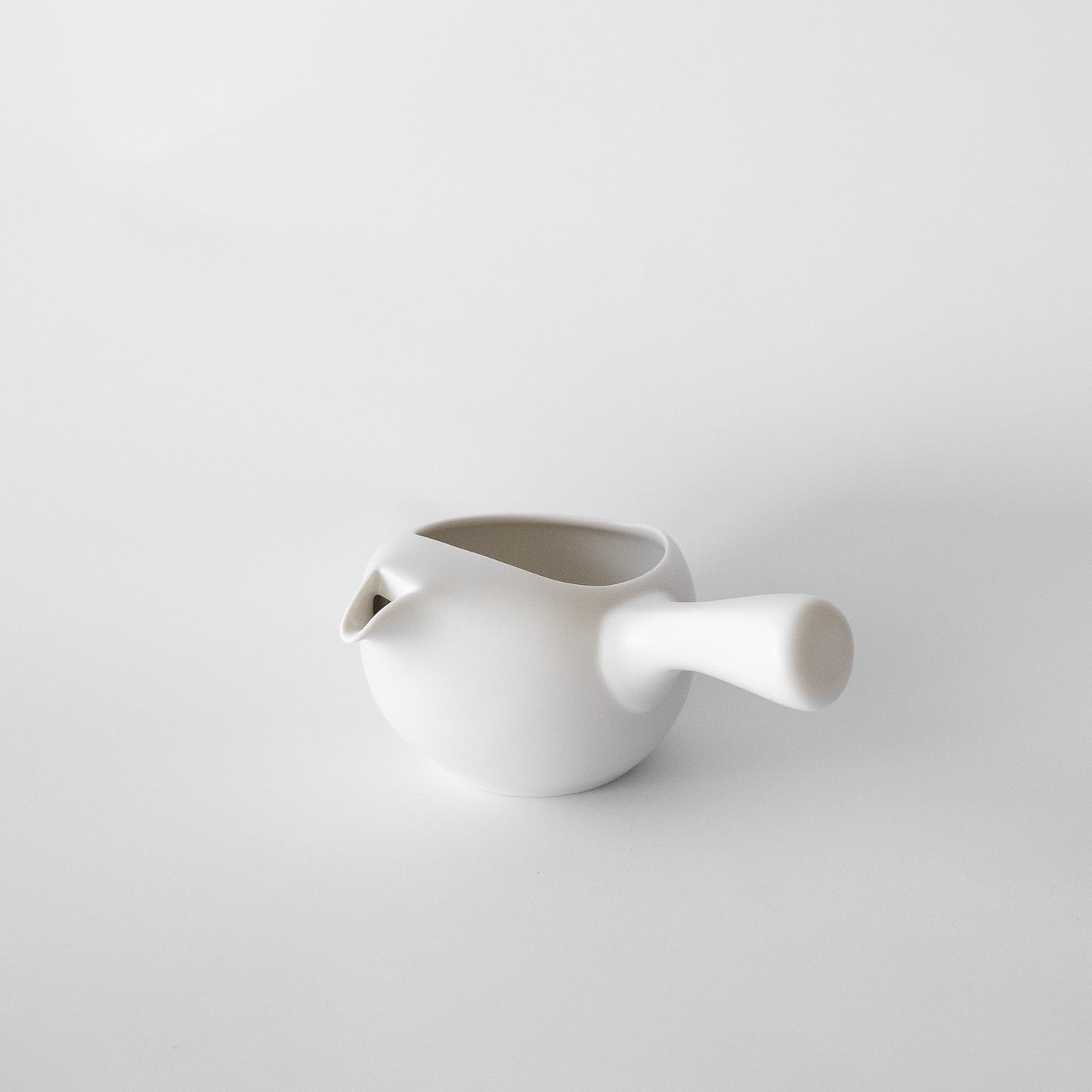 Chamiru - Kyusu Tea Pot White | 急須 | 白 350ml